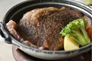 人気No.1 牛陶板焼き