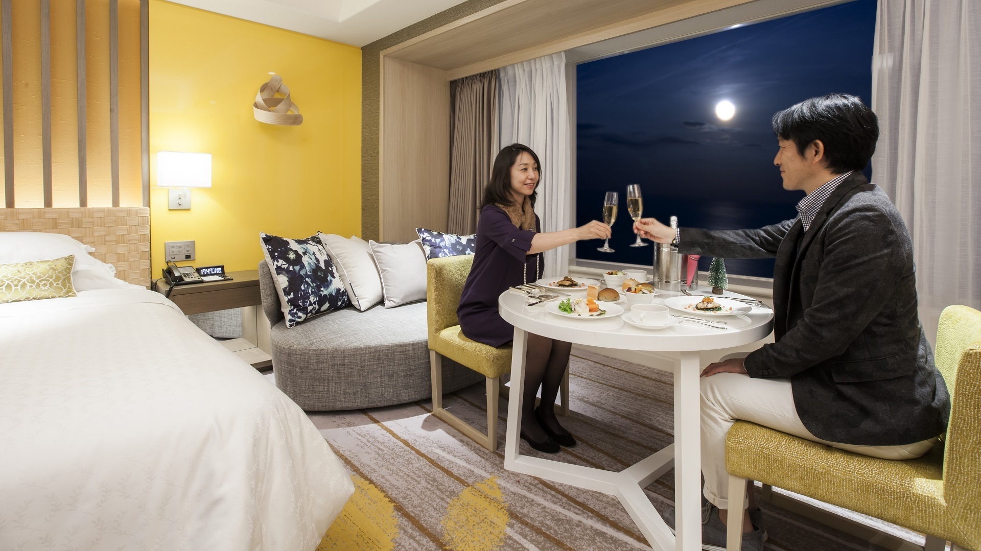 【2食付】～ルームサービス～お部屋で愉しむ インルームダイニングディナー付きプラン