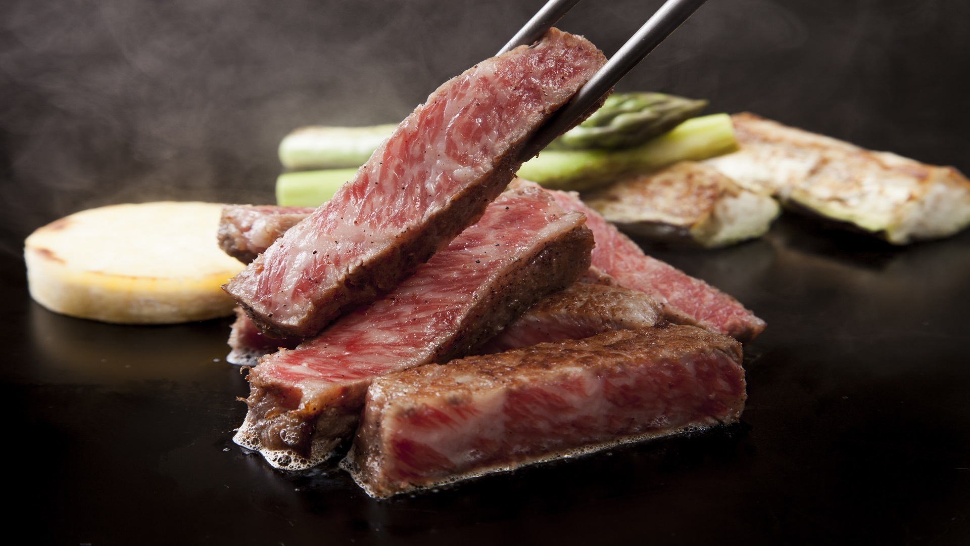 【2食付】鉄板焼「ふかみ」宮崎牛を味わうディナー付きプラン